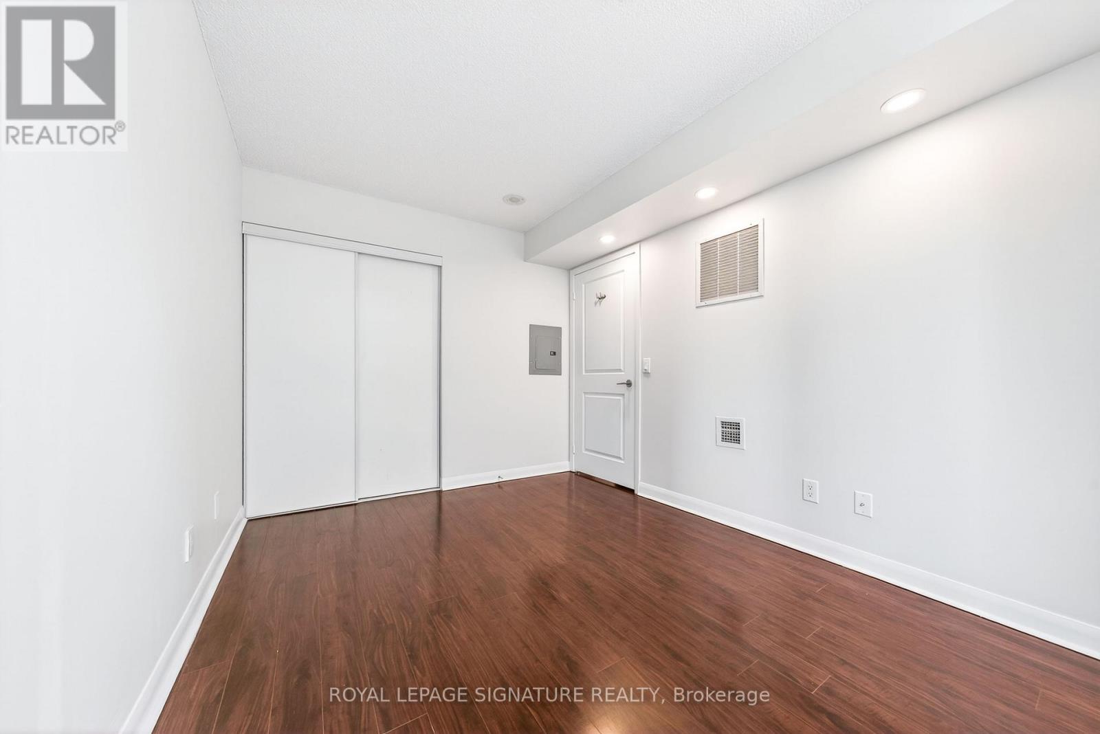 712 - 4968 Yonge Street, Toronto, Ontario  M2N 7G9 - Photo 12 - C13169632