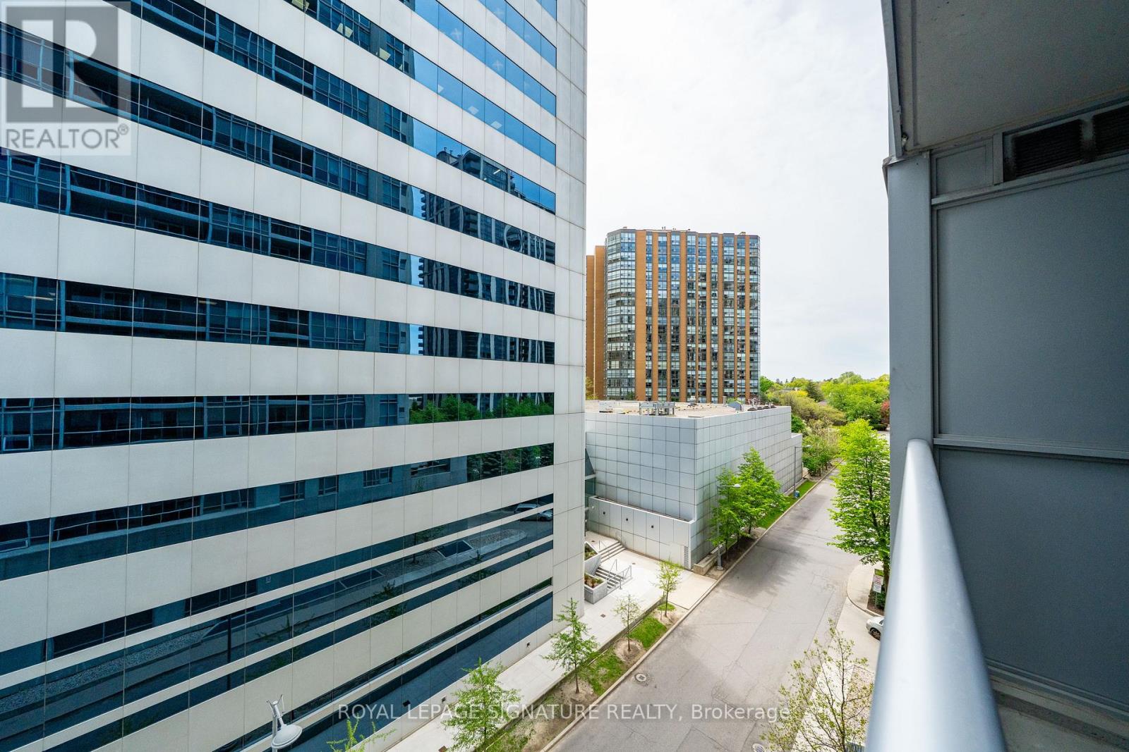 712 - 4968 Yonge Street, Toronto, Ontario  M2N 7G9 - Photo 34 - C13169632