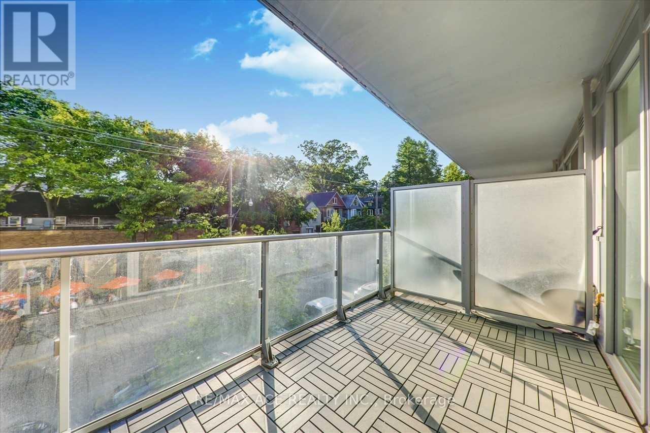 206 - 1960 Queen Street, Toronto, Ontario  M4L 1H8 - Photo 17 - E13169534