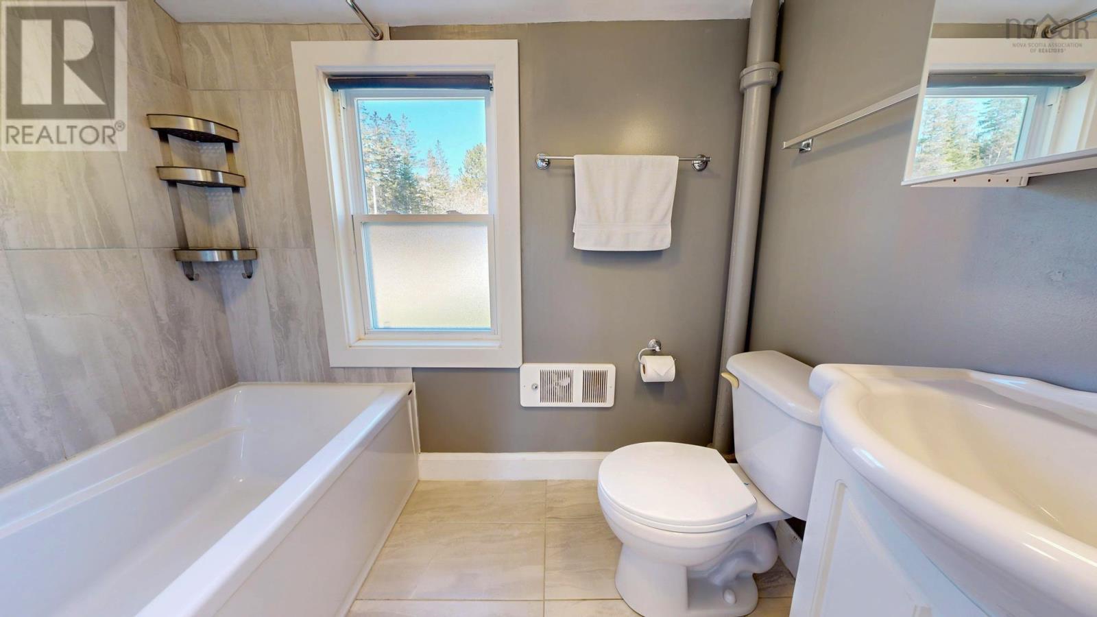 632 Oakland Road, Indian Point, Nova Scotia  B0J 2E0 - Photo 32 - 202608923