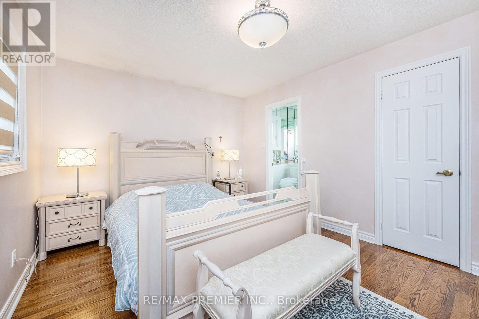 175 Medallion Boulevard, Vaughan, Ontario  L4L 8R7 - Photo 17 - N13169580