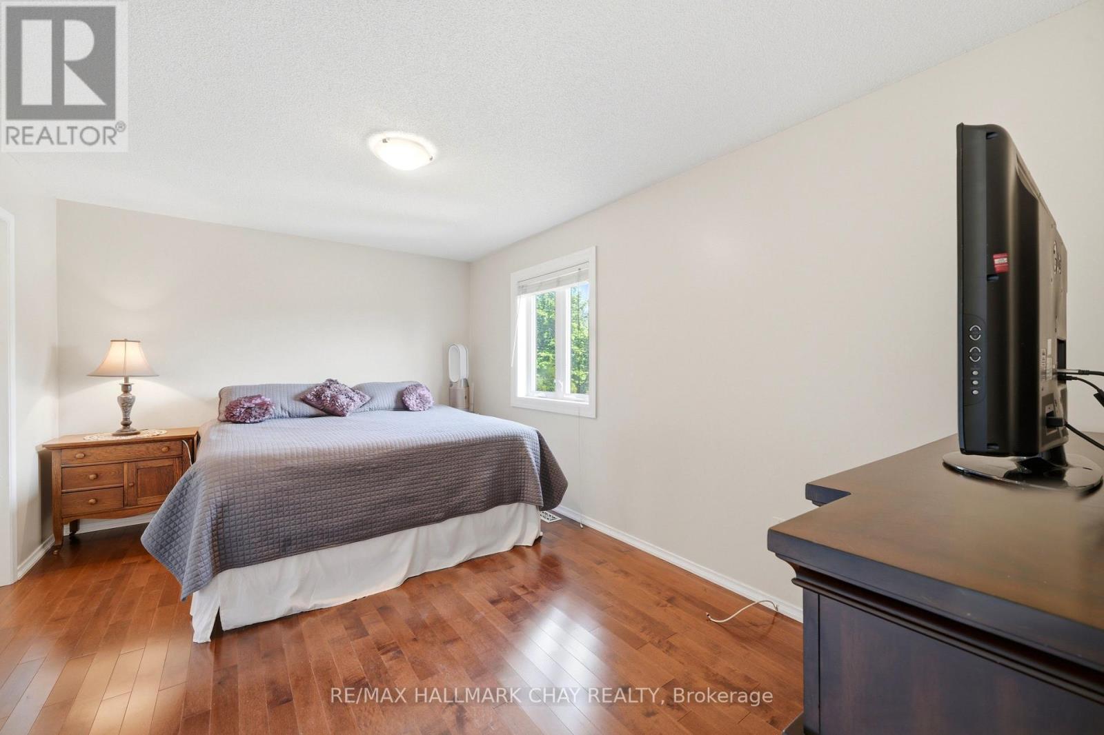 14 Dugdale Avenue, New Tecumseth, Ontario  L0G 1A0 - Photo 22 - N13169662