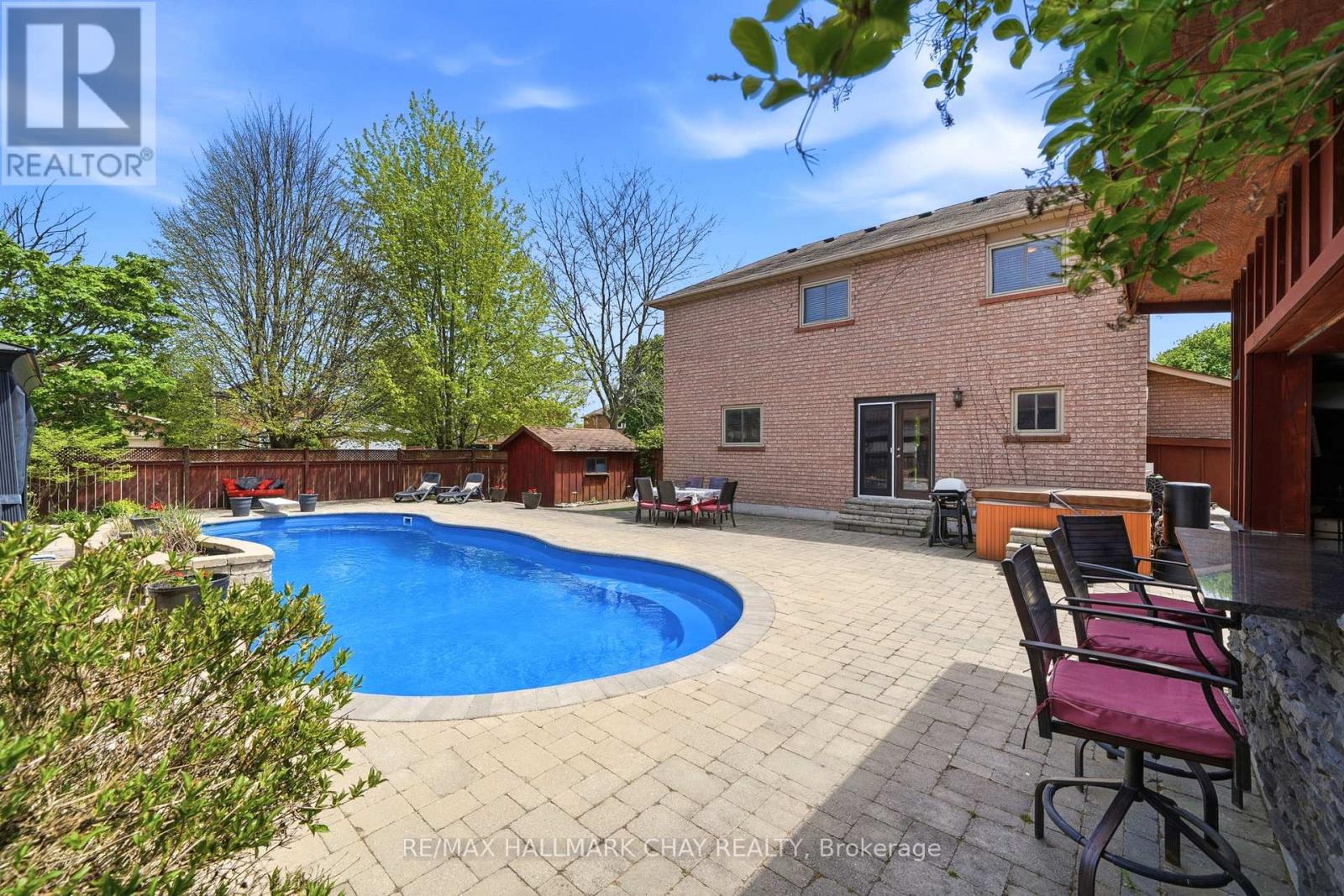 14 Dugdale Avenue, New Tecumseth, Ontario  L0G 1A0 - Photo 36 - N13169662