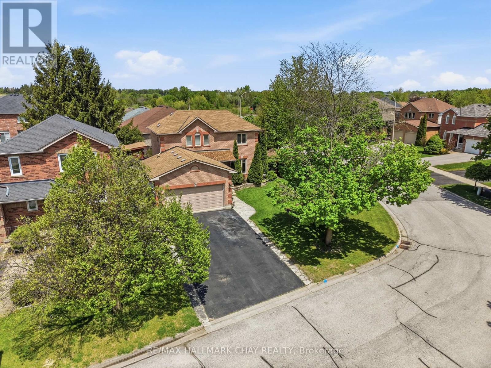 14 Dugdale Avenue, New Tecumseth, Ontario  L0G 1A0 - Photo 42 - N13169662