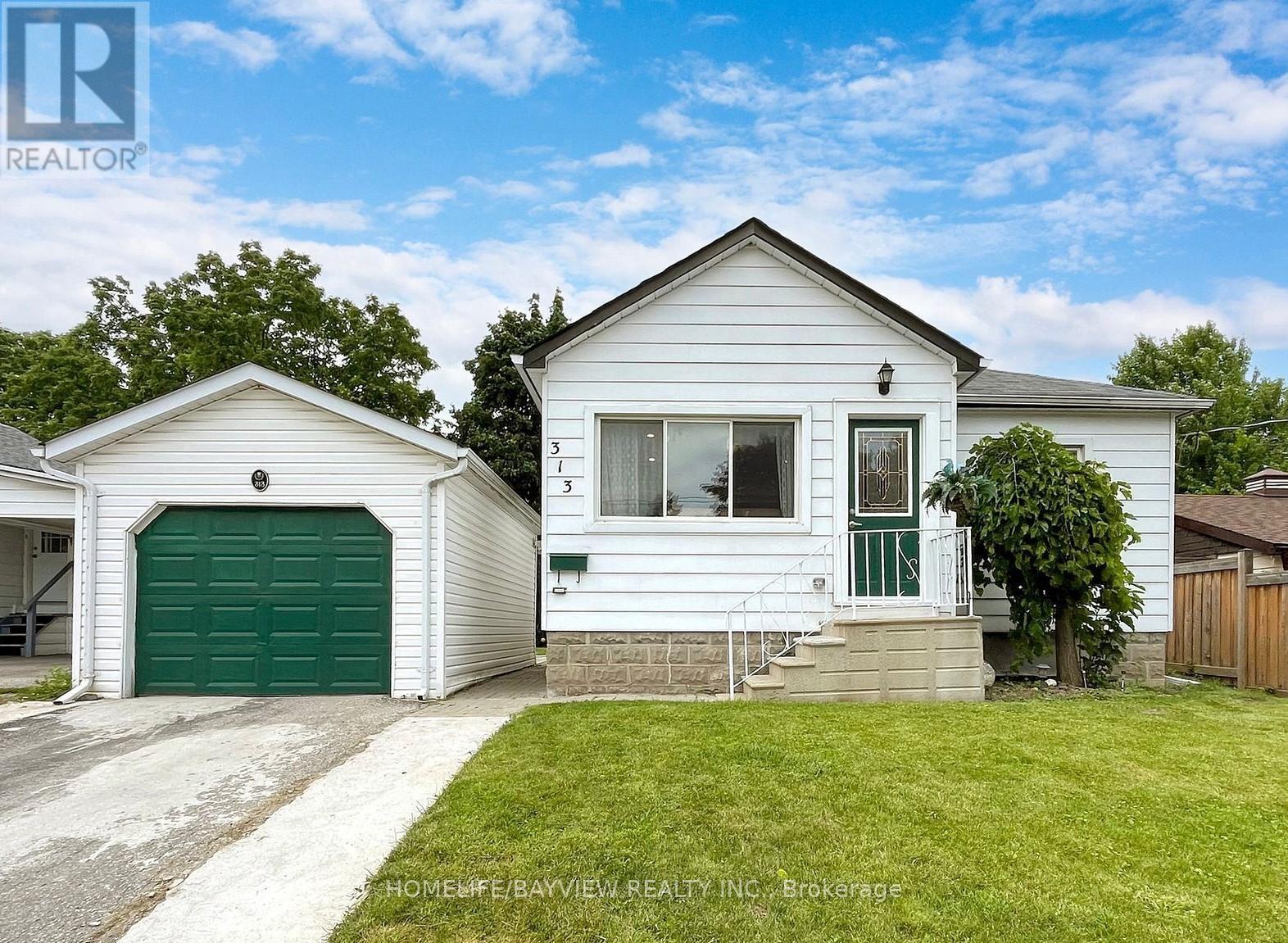 313 ANDREW STREET, Newmarket, Ontario
