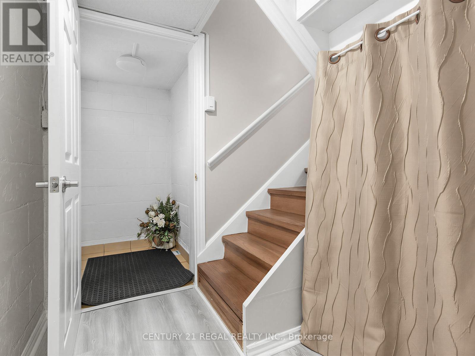 9 Craiglee Drive, Toronto, Ontario  M1N 2L7 - Photo 23 - E13165250