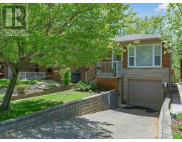 9 CRAIGLEE DRIVE, Toronto, Ontario