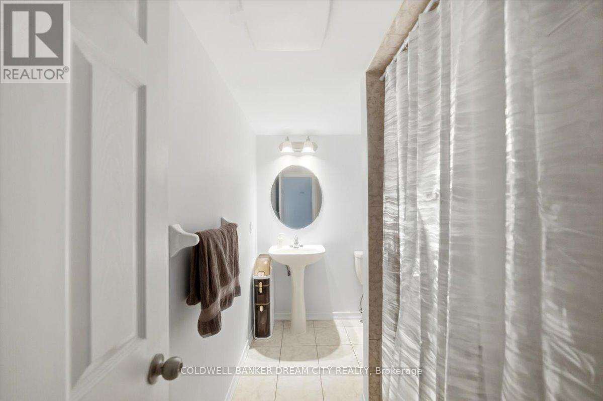 559 Midland Avenue, Toronto, Ontario  M1N 4E8 - Photo 27 - E13169700