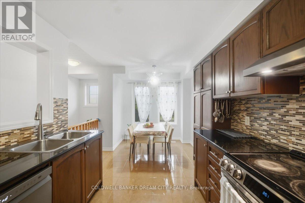 559 Midland Avenue, Toronto, Ontario  M1N 4E8 - Photo 6 - E13169700