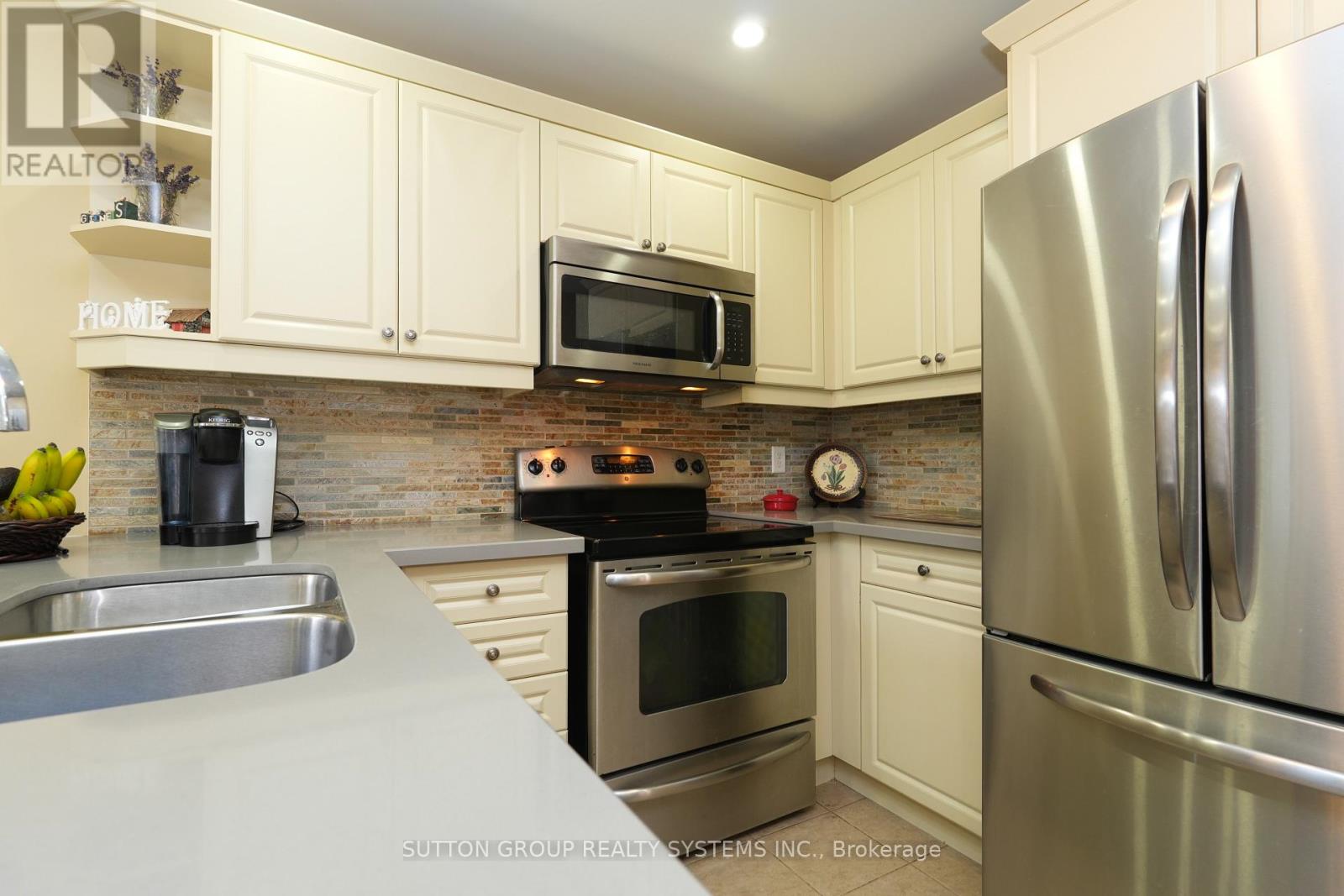 35 Bleasdale Avenue, Brampton, Ontario  L7A 0P5 - Photo 15 - W12908366