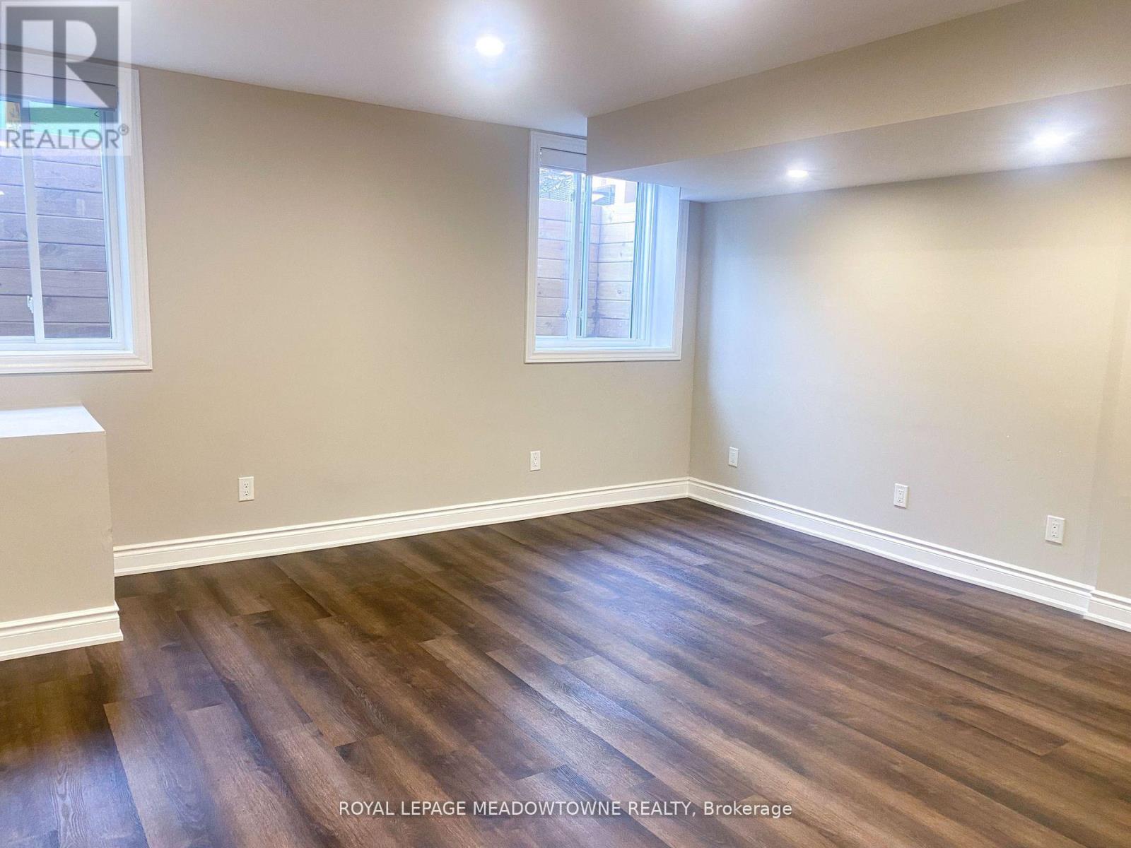 Lower - 1269 Rose Way, Milton, Ontario  L9E 1M7 - Photo 14 - W13169590
