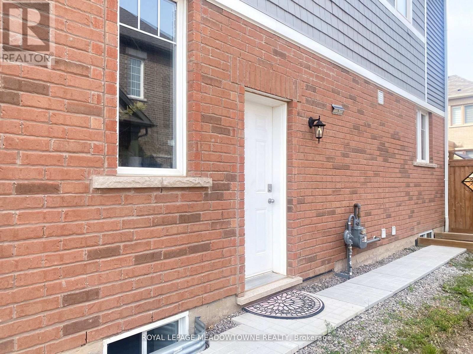 Lower - 1269 Rose Way, Milton, Ontario  L9E 1M7 - Photo 21 - W13169590