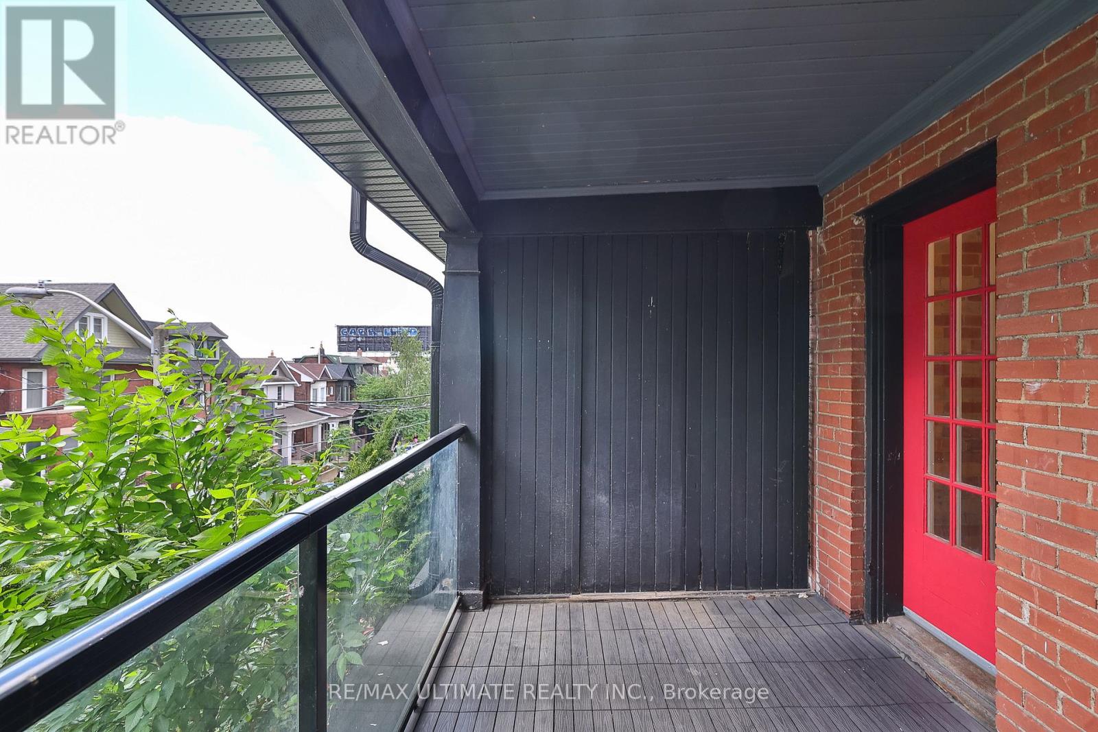 8 Grafton Avenue, Toronto, Ontario  M6R 1C4 - Photo 19 - W13169610