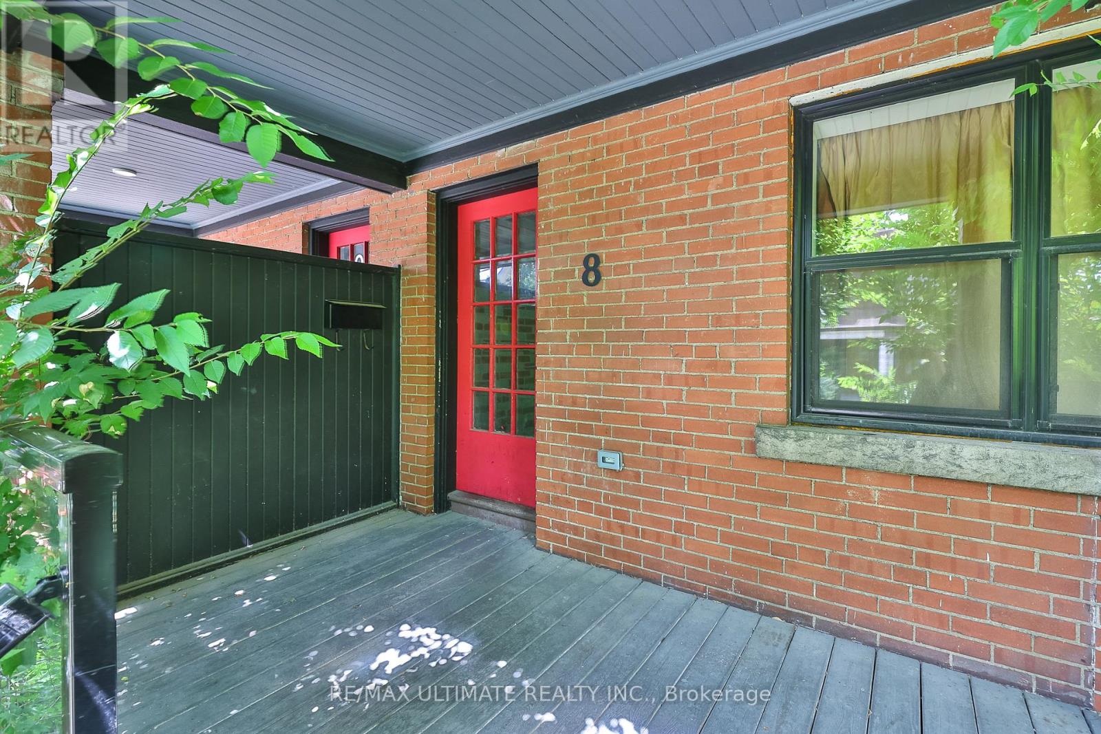 8 Grafton Avenue, Toronto, Ontario  M6R 1C4 - Photo 2 - W13169610