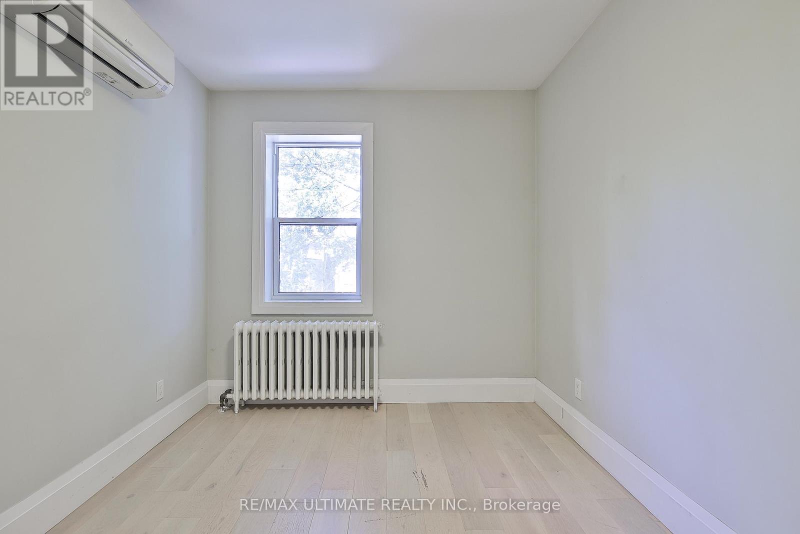 8 Grafton Avenue, Toronto, Ontario  M6R 1C4 - Photo 23 - W13169610
