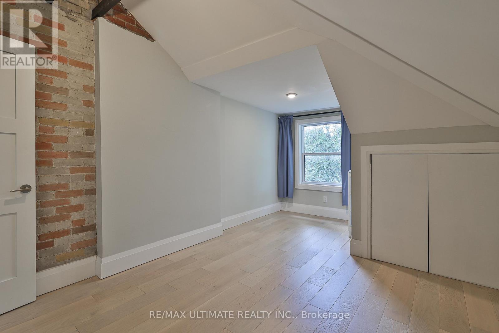 8 Grafton Avenue, Toronto, Ontario  M6R 1C4 - Photo 30 - W13169610