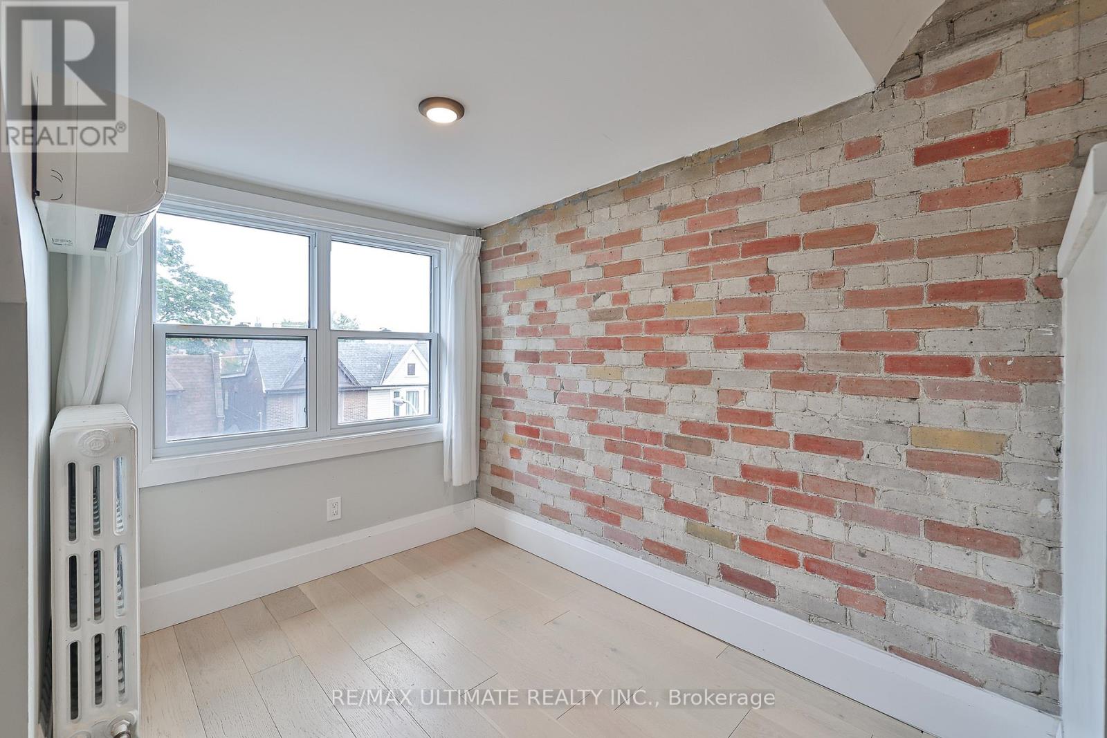 8 Grafton Avenue, Toronto, Ontario  M6R 1C4 - Photo 36 - W13169610