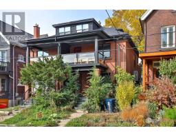 8 GRAFTON AVENUE, Toronto, Ontario