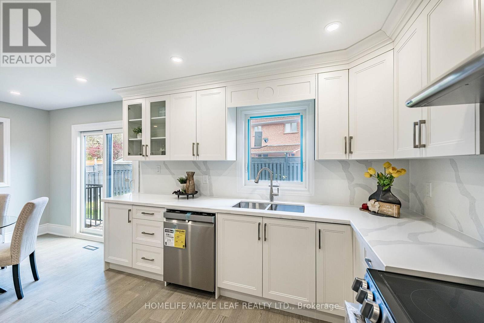 4799 Rathkeale Road, Mississauga, Ontario  L5V 1K3 - Photo 19 - W13169676