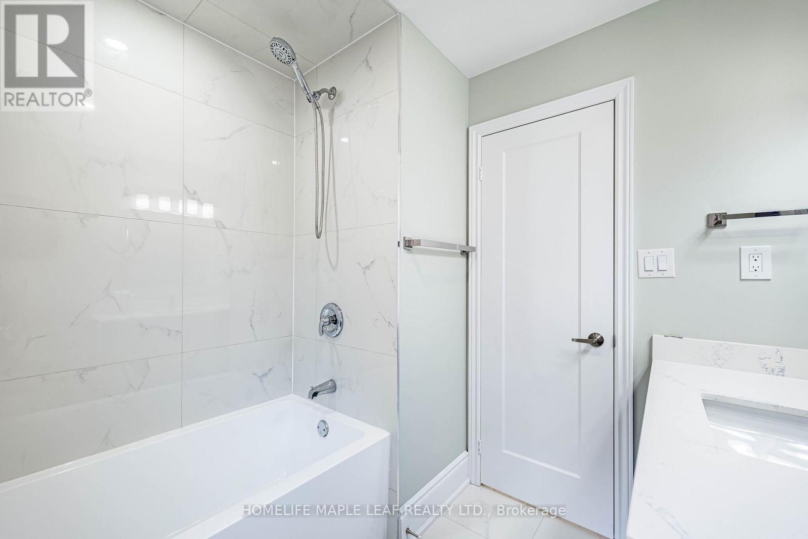 4799 Rathkeale Road, Mississauga, Ontario  L5V 1K3 - Photo 32 - W13169676