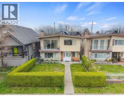 2663 DUNDAS STREET, Vancouver, British Columbia