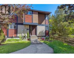 116 MCCLINTOCK WAY, Ottawa, Ontario
