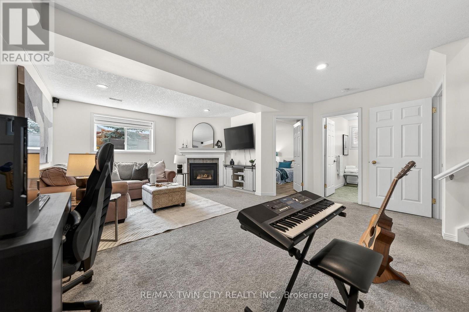 514 Brentcliffe Drive, Waterloo, Ontario  N2T 2S4 - Photo 21 - X13169566