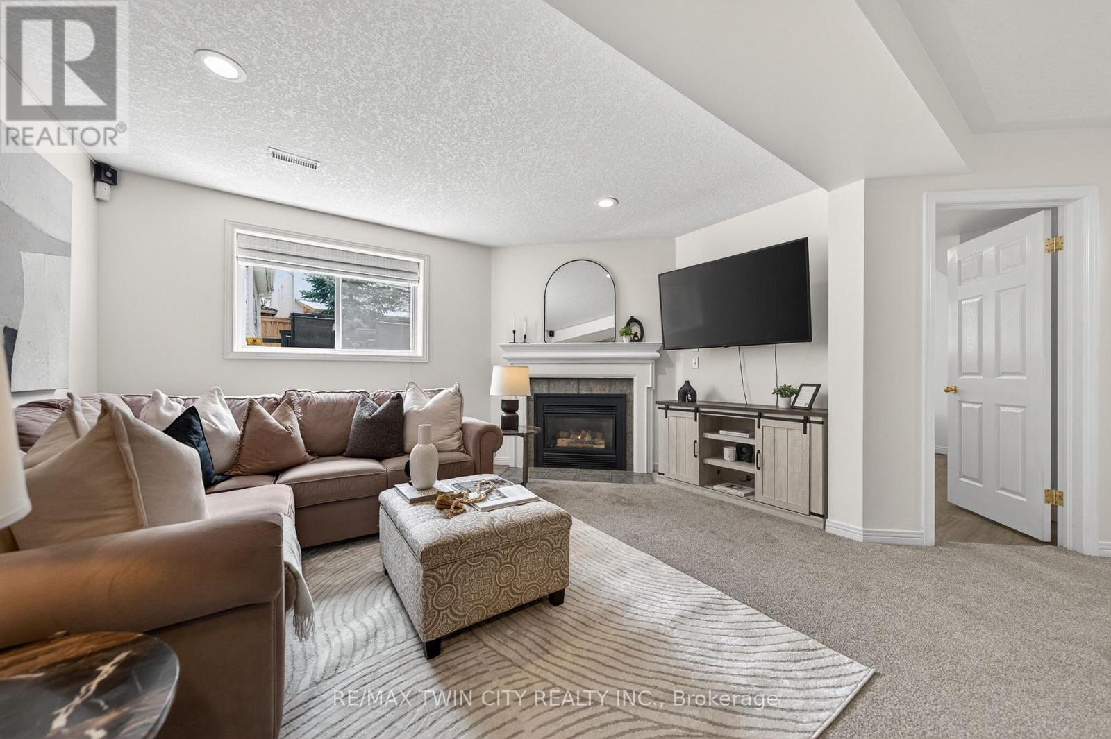 514 Brentcliffe Drive, Waterloo, Ontario  N2T 2S4 - Photo 22 - X13169566