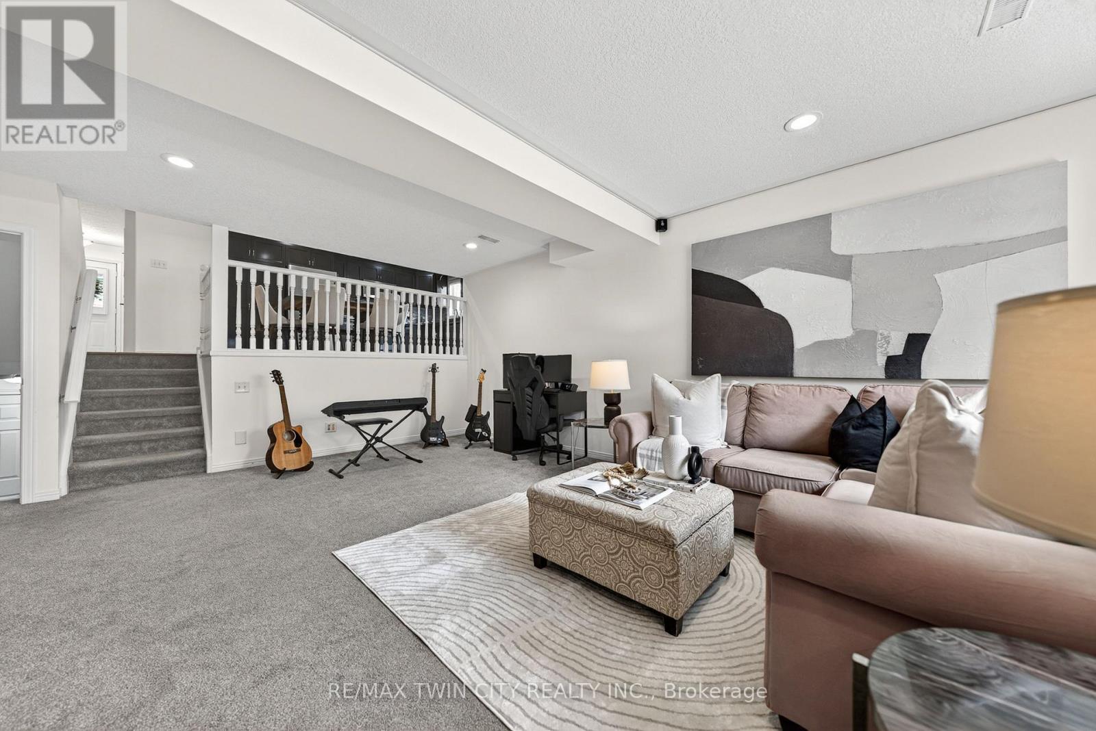 514 Brentcliffe Drive, Waterloo, Ontario  N2T 2S4 - Photo 24 - X13169566