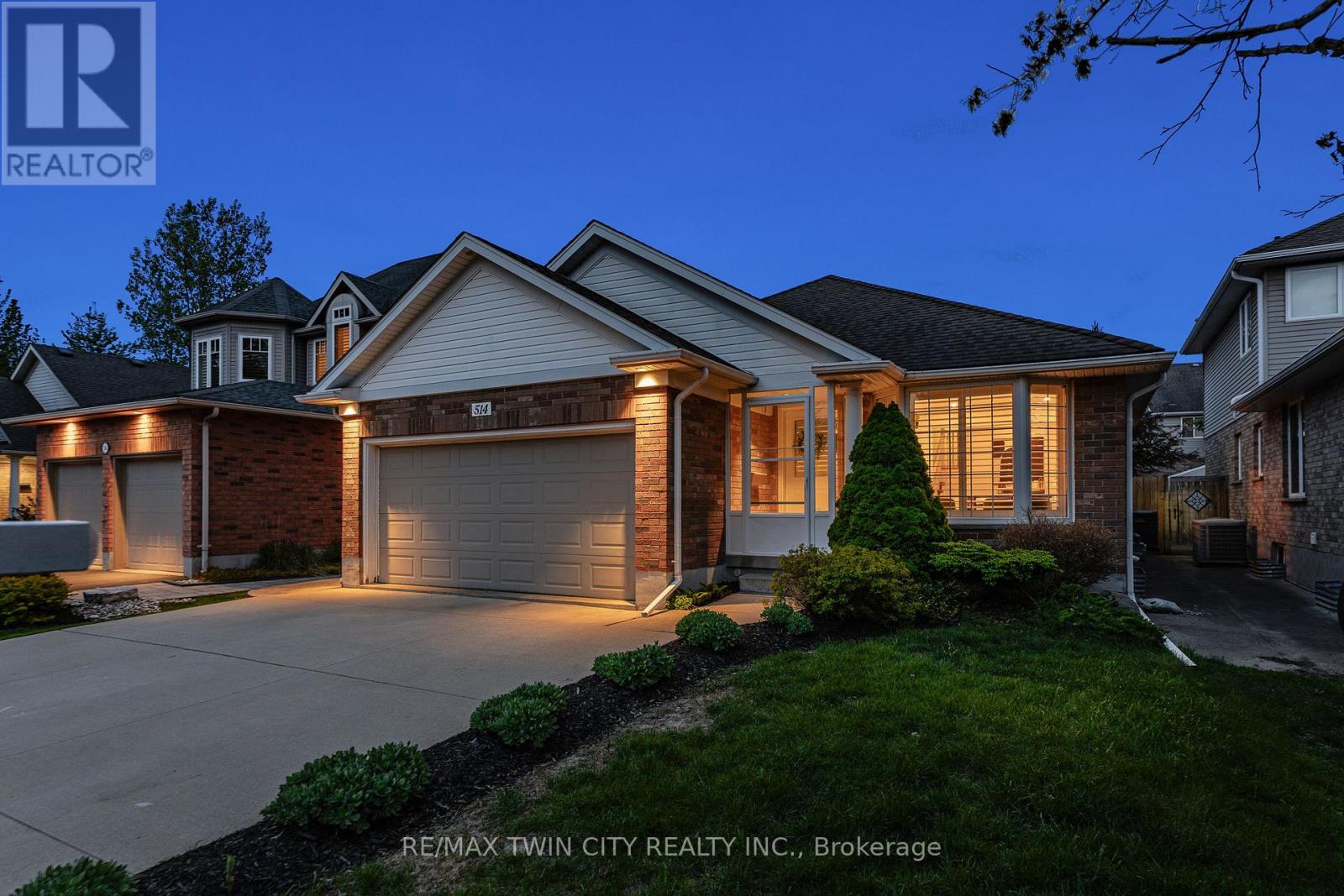 514 Brentcliffe Drive, Waterloo, Ontario  N2T 2S4 - Photo 4 - X13169566