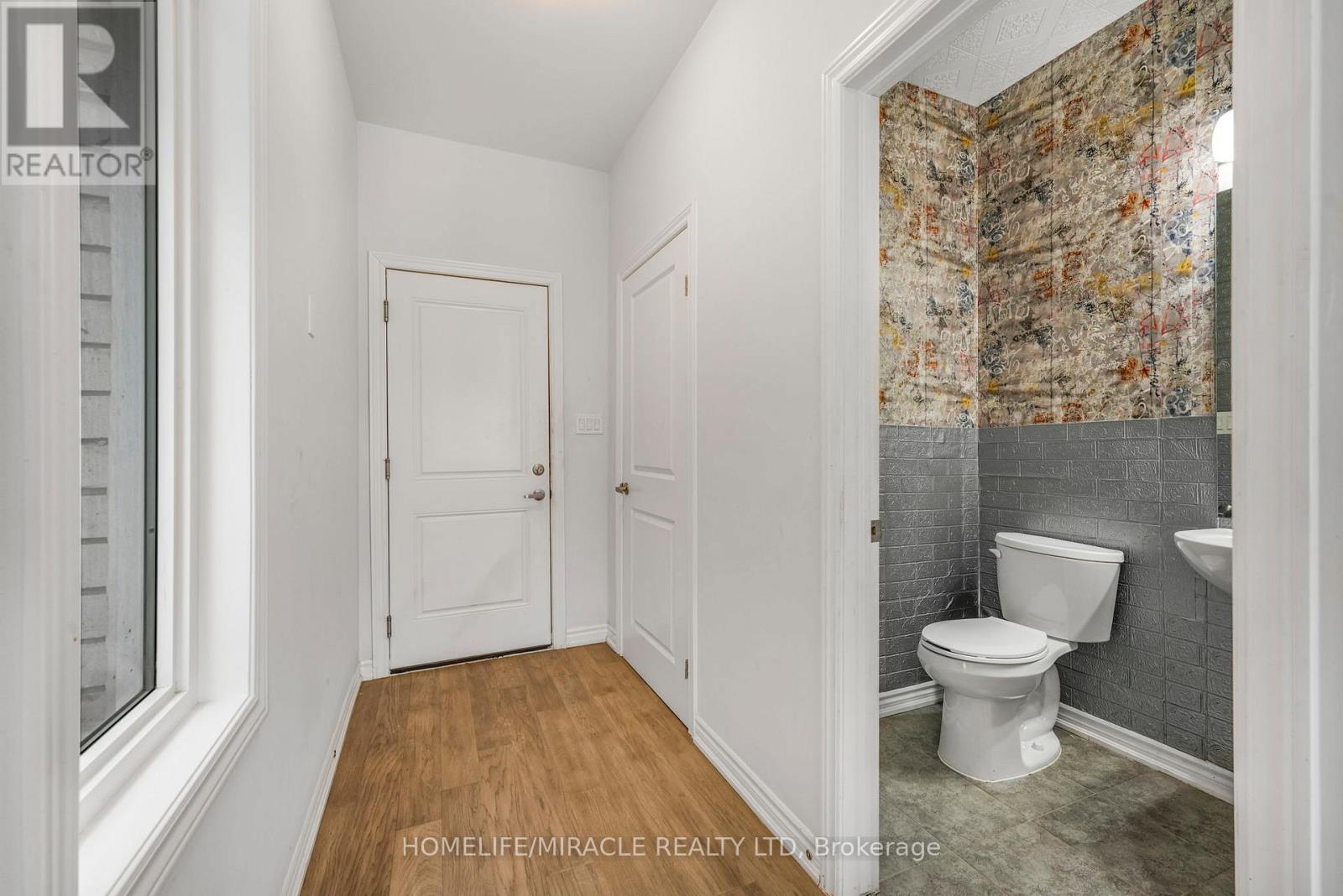 35 Caroline Street, Welland, Ontario  L3B 0J8 - Photo 14 - X13169644