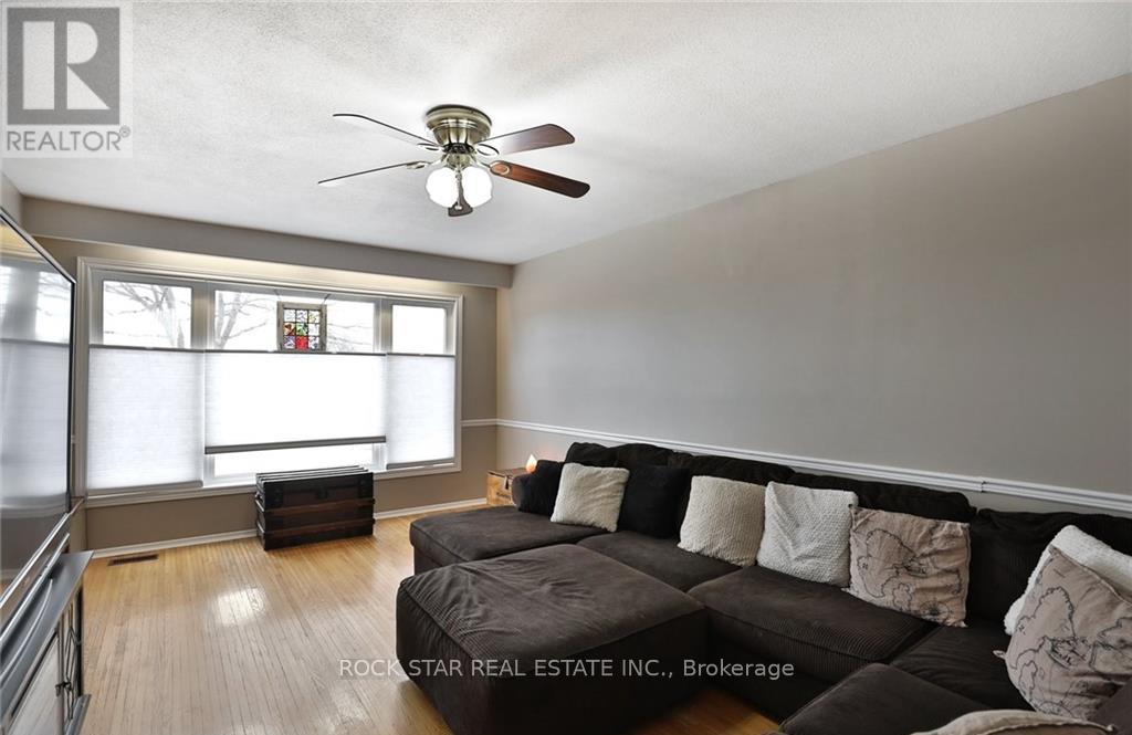442 Greenhill Avenue, Hamilton, Ontario  L8K 5E4 - Photo 2 - X13169656
