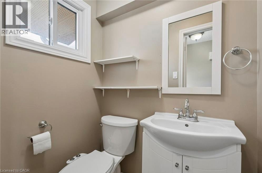 62 Corbett Drive, Barrie, Ontario  L4M 5V2 - Photo 11 - 40833172