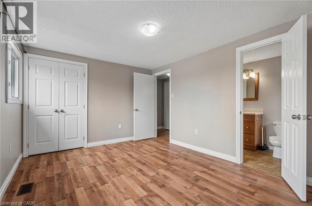 62 Corbett Drive, Barrie, Ontario  L4M 5V2 - Photo 20 - 40833172