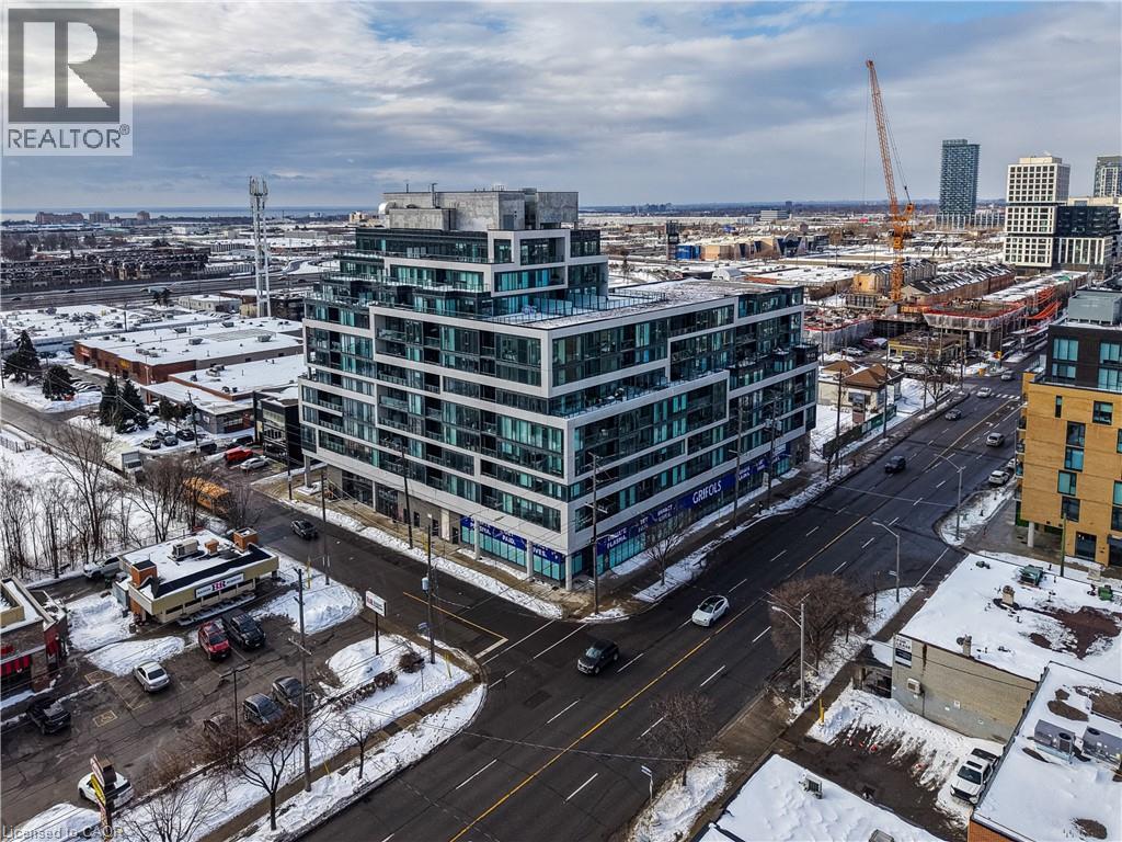 859 The Queensway Unit# 209, Toronto, Ontario  M8Z 1N8 - Photo 1 - 40833098