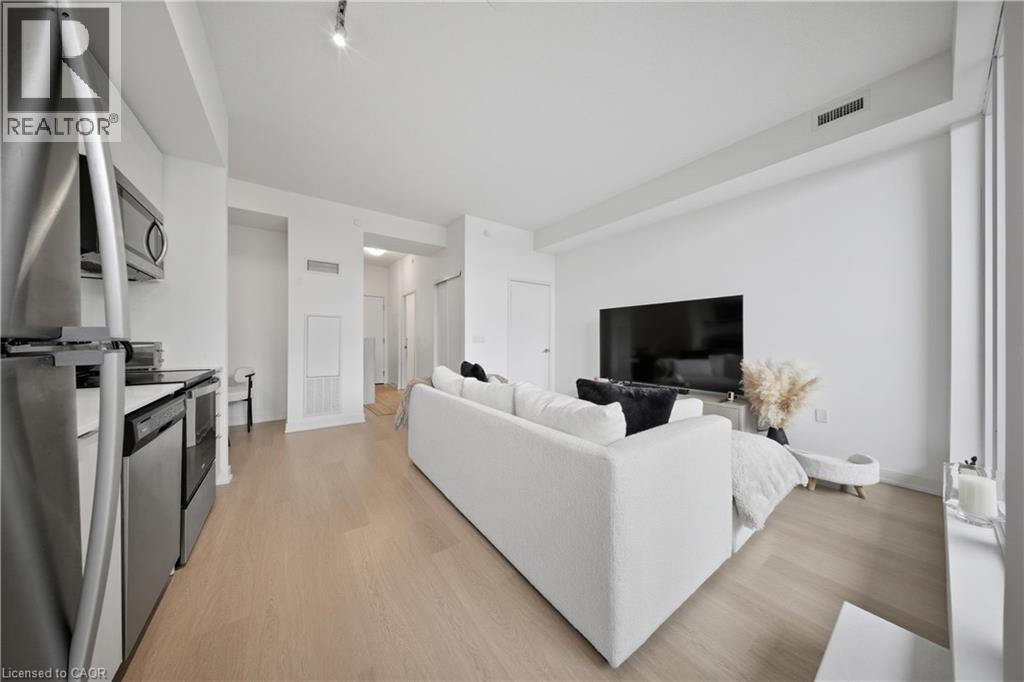 859 The Queensway Unit# 209, Toronto, Ontario  M8Z 1N8 - Photo 11 - 40833098
