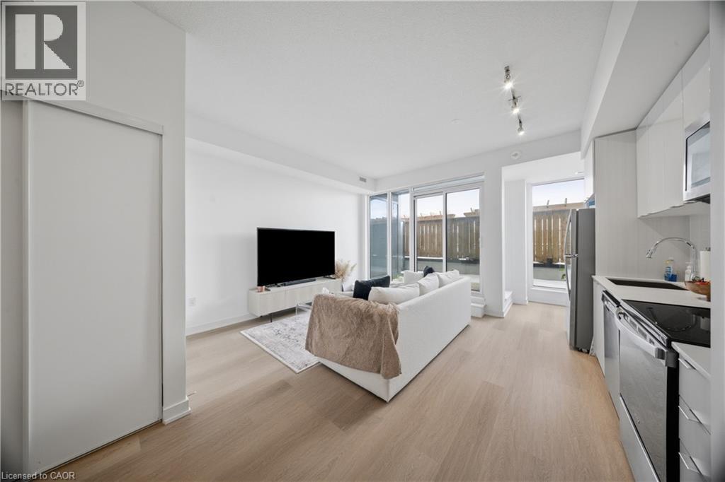 859 The Queensway Unit# 209, Toronto, Ontario  M8Z 1N8 - Photo 12 - 40833098