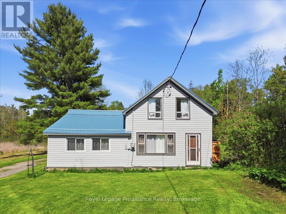 23 BROWN AVENUE, Madoc, Ontario
