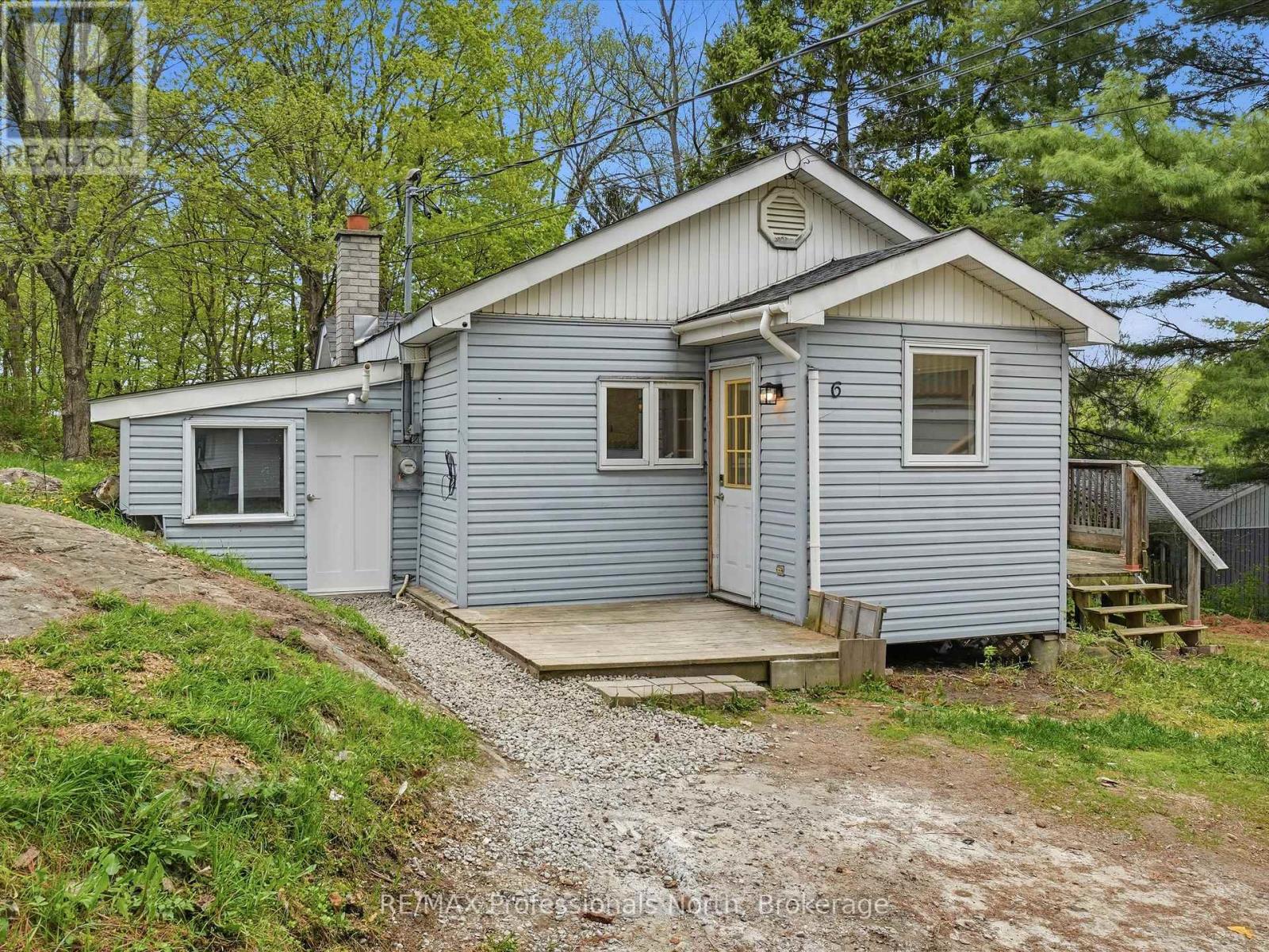 6 KITCHEN ROAD N, Huntsville, Ontario