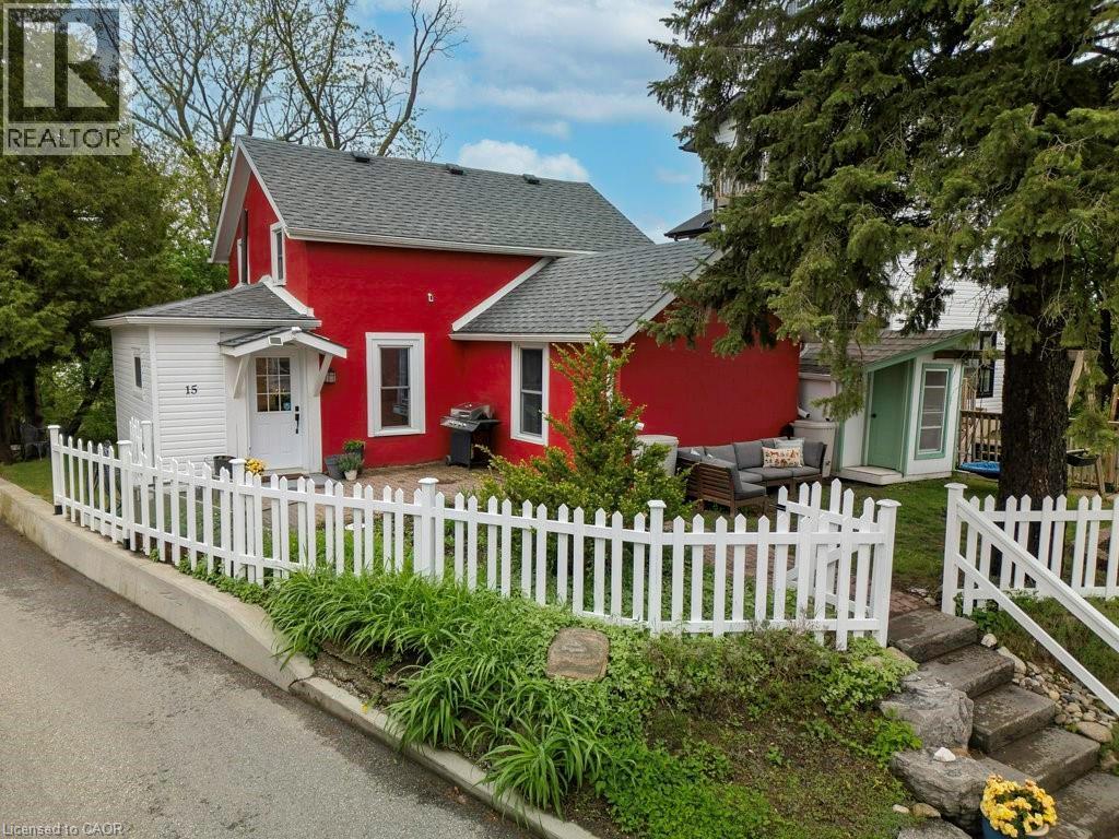 15 EAGLE Hill, Cambridge, Ontario