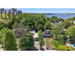 92 ORVIGALE ROAD, Ottawa, Ontario