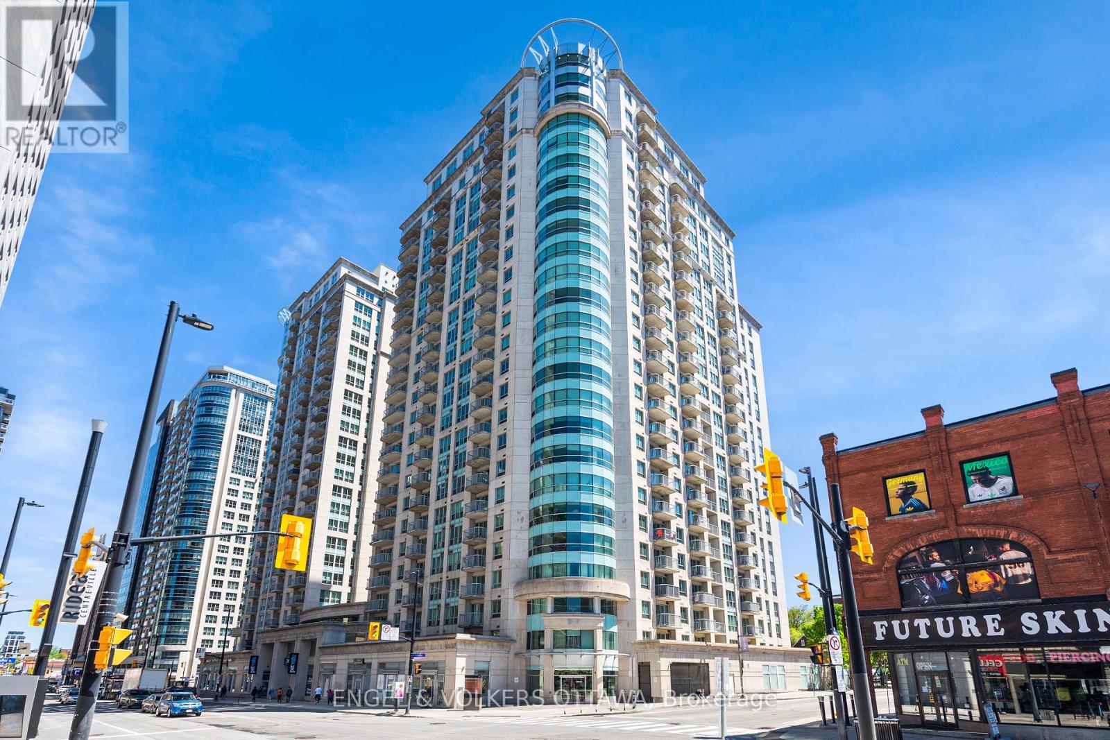 202 - 200 RIDEAU STREET, Ottawa, Ontario