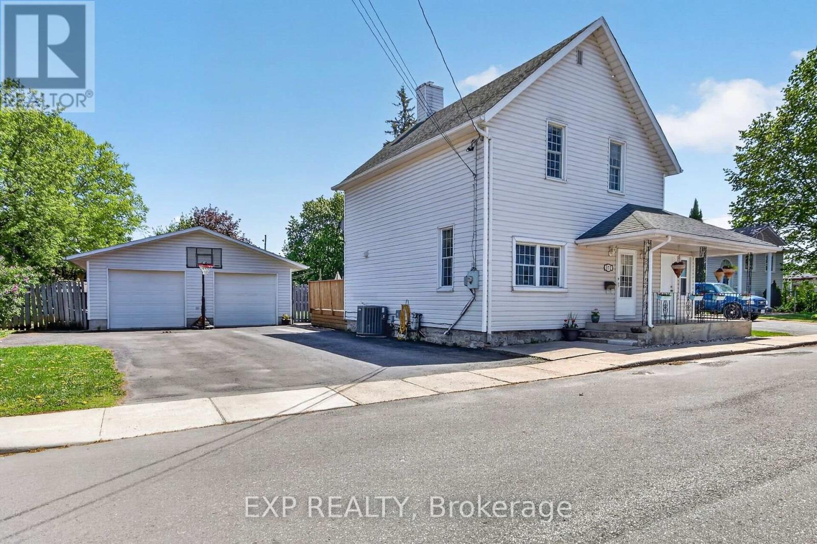 172 Miguel Street, Carleton Place, Ontario  K7C 1C7 - Photo 2 - X13170036