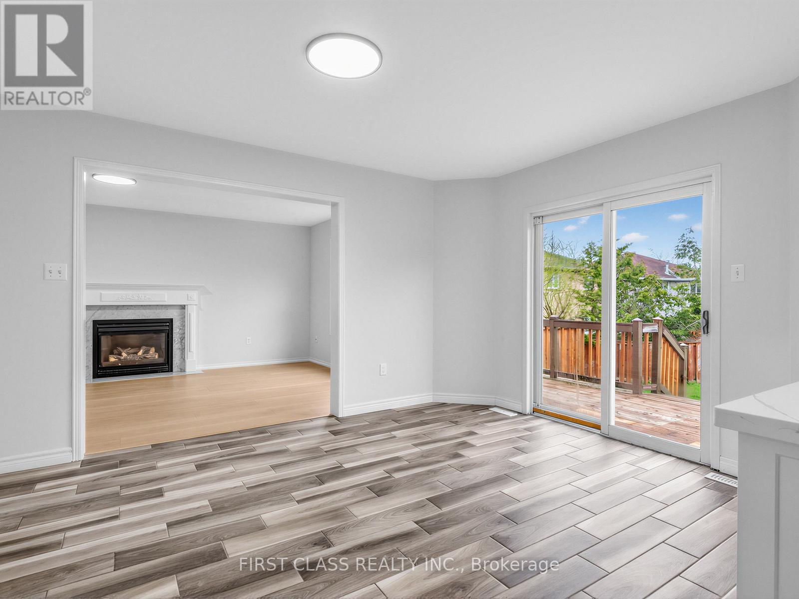 104 Chalmers Drive, Barrie, Ontario L4N 8V9 - Photo 12 - S13067016