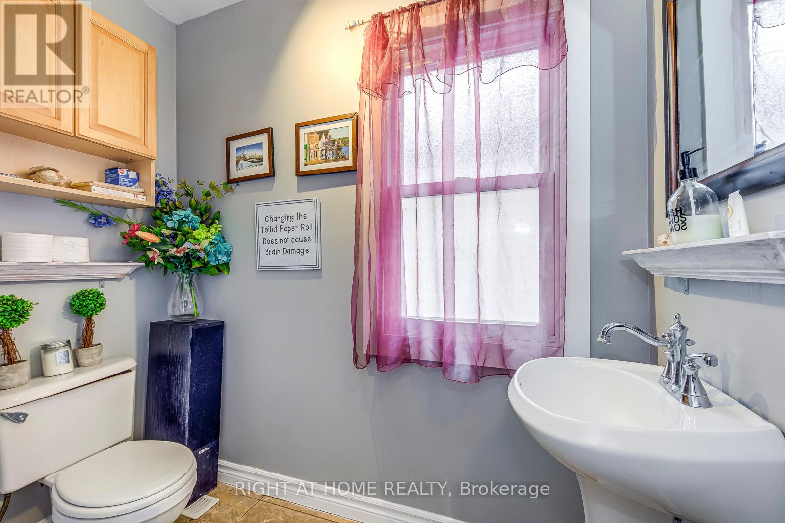 64 Wexford Avenue N, Hamilton, Ontario  L8H 4M4 - Photo 18 - X12801458