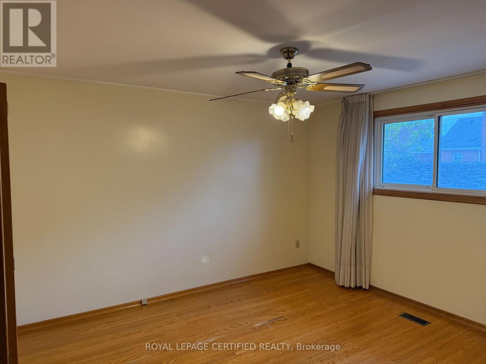Main - 197 Craigroyston Road, Hamilton, Ontario  L8K 3K2 - Photo 18 - X13146654