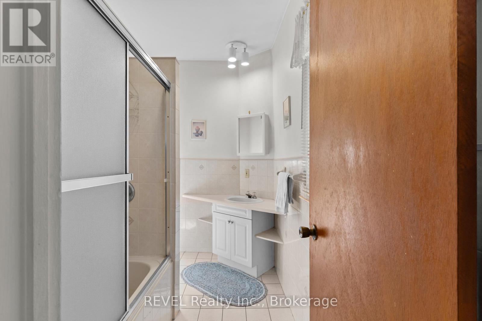 6401 Taylor Street, Niagara Falls, Ontario  L2G 2E9 - Photo 15 - X13170044