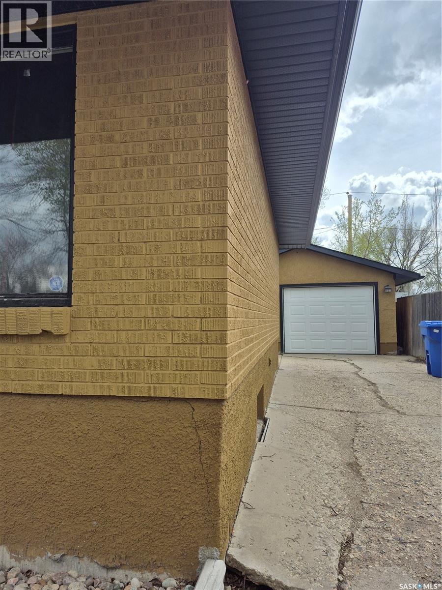 4515 Sherwood Drive, Regina, Saskatchewan  S4R 3B3 - Photo 12 - SK036979
