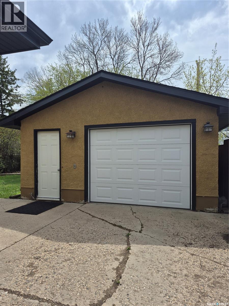 4515 Sherwood Drive, Regina, Saskatchewan  S4R 3B3 - Photo 5 - SK036979