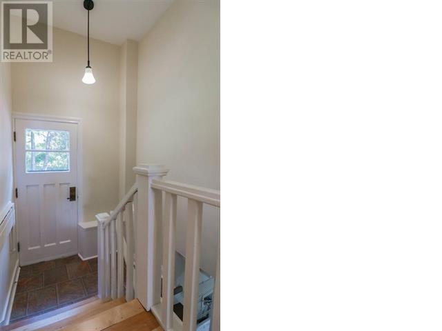 240c North River Road, Charlottetown, Prince Edward Island  C1A 3L7 - Photo 2 - 202612042